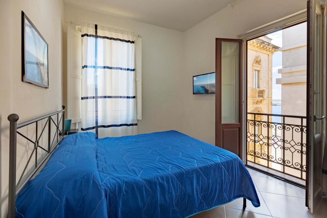 Marina Bay Villa Trapani Eksteriør billede